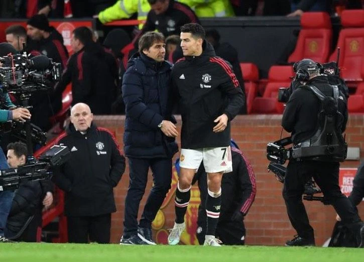 HLV Conte ngại ngùng tiết lộ Tottenham sợ thua mỗi Ronaldo, không ngán Man United. Ảnh: GETTY. HLV Conte ngại ngùng tiết lộ Tottenham sợ thua mỗi Ronaldo, không ngán Man United. Ảnh: GETTY.