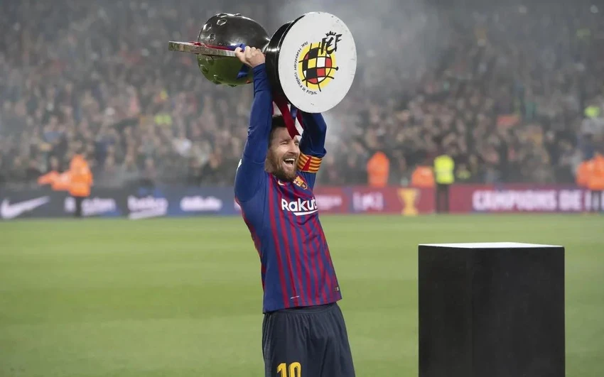 Rất hy vọng có bản hợp đồng tái ký với Barca, nhưng cuối cùng Messi phải rời đi trong nước mắt. Ảnh: GETTY. Rất hy vọng có bản hợp đồng tái ký với Barca, nhưng cuối cùng Messi phải rời đi trong nước mắt. Ảnh: GETTY.