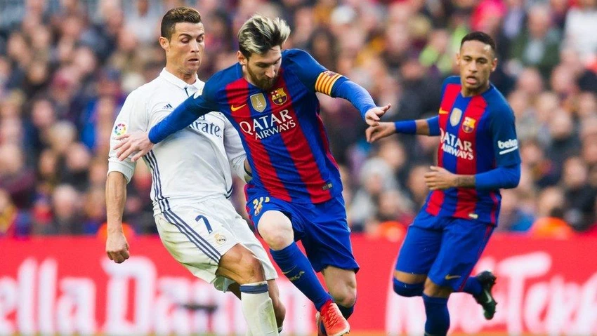 Hai ngôi sao Messi và Ronaldo đụng độ nhau rất nhiều lần ở La Liga. Ảnh: GETTY. Hai ngôi sao Messi và Ronaldo đụng độ nhau rất nhiều lần ở La Liga. Ảnh: GETTY.