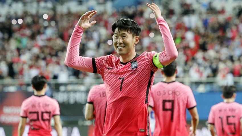 Người hâm mộ Hàn Quốc lo ngại vắng đội trưởng của họ tại vòng chung kết World Cup 2022 khai diễn ngày 20-11 tại Qatar. Ảnh: GETTY.