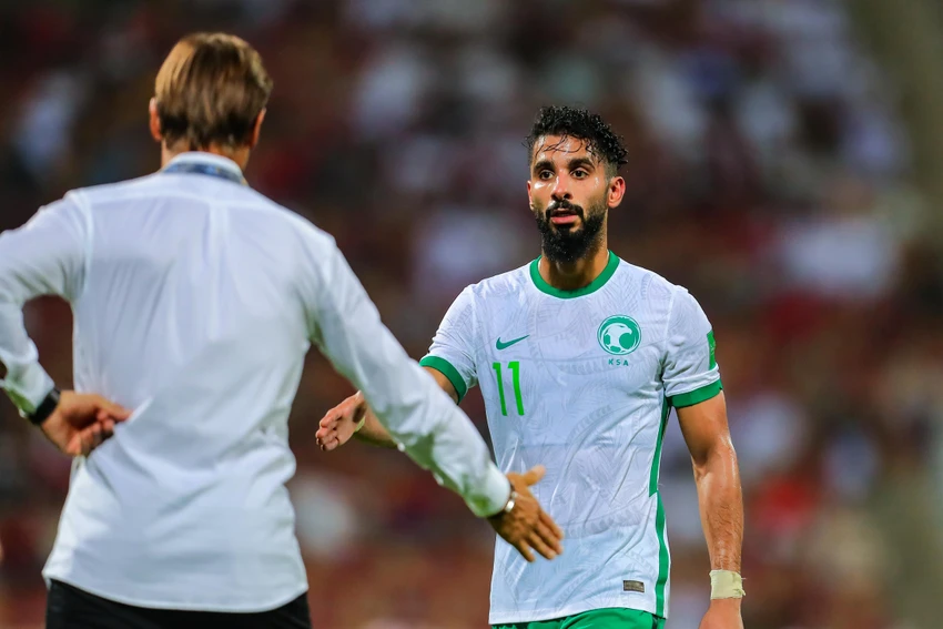 HLV Herve Renard đặt niềm tin vào chân sút Al-Dawsari. Ảnh: GETTY. HLV Herve Renard đặt niềm tin vào chân sút Al-Dawsari. Ảnh: GETTY.
