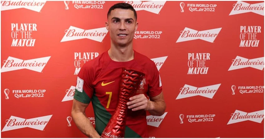 Ronaldo đã được FIFA bầu chọn là cầu thủ xuất sắc nhất trong trận Bồ Đào Nha thắng Ghana 3-2. Ảnh: GETTY.