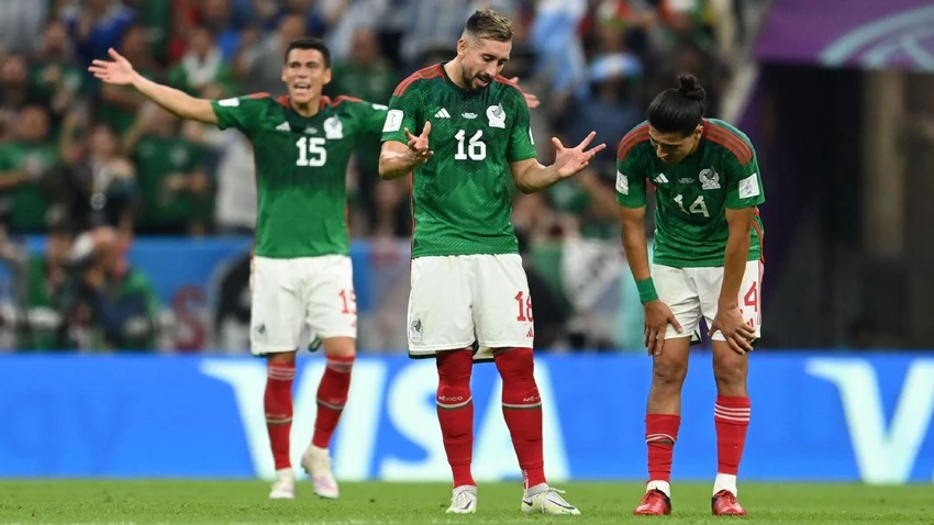 Đội tuyển Mexico sớm dừng cuộc chơi ở vòng bảng khi có cùng 4 điểm với đội nhì bảng Ba Lan nhưng kém hơn chỉ số phụ. Ảnh: GETTY. Đội tuyển Mexico sớm dừng cuộc chơi ở vòng bảng khi có cùng 4 điểm với đội nhì bảng Ba Lan nhưng kém hơn chỉ số phụ. Ảnh: GETTY.
