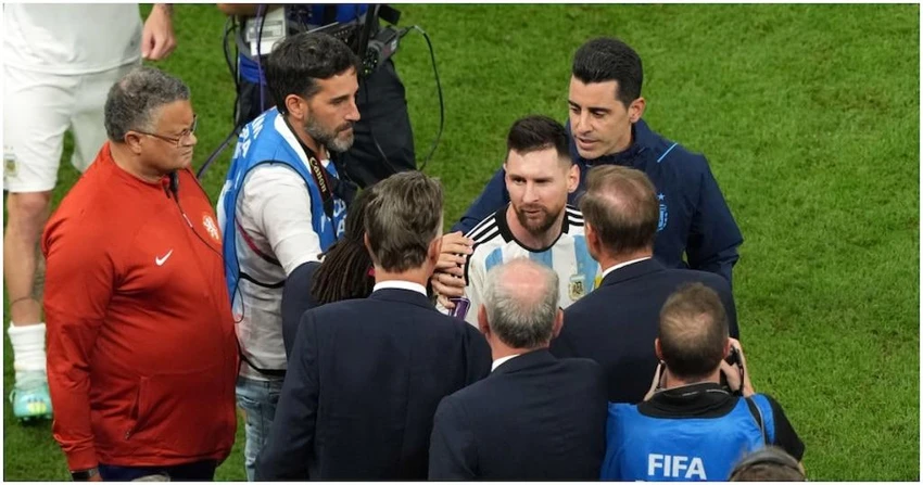 Messi chỉ trích Weghorst sau trận đấu. Ảnh: GETTY. Messi chỉ trích Weghorst sau trận đấu. Ảnh: GETTY.