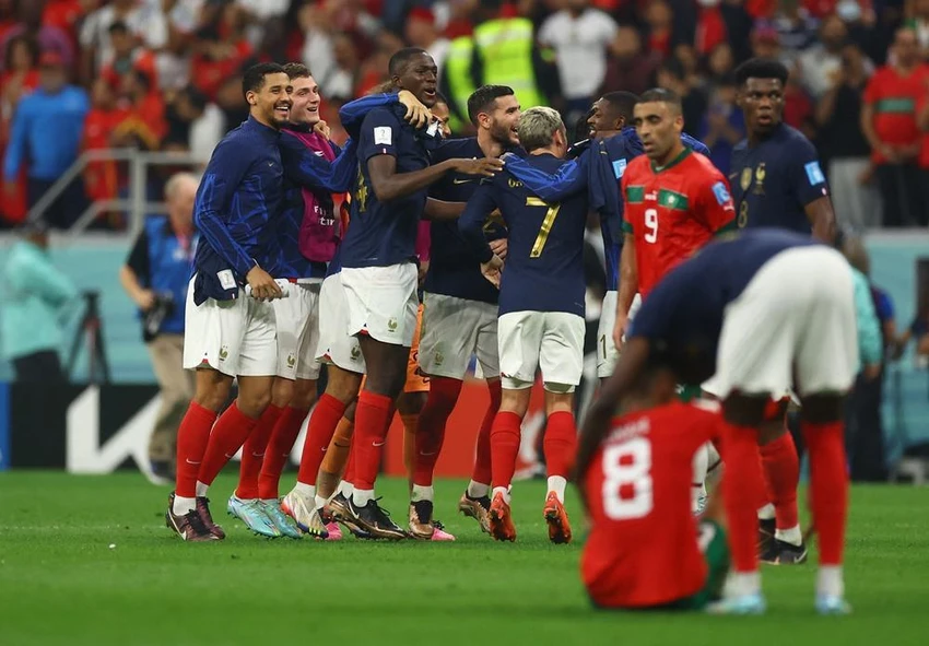 Đội tuyển Pháp sẽ chơi trận chung kết với Argentina và HLV Deschamps không muốn xáo trộn vì Benzema. Ảnh: GETTY. Đội tuyển Pháp sẽ chơi trận chung kết với Argentina và HLV Deschamps không muốn xáo trộn vì Benzema. Ảnh: GETTY.