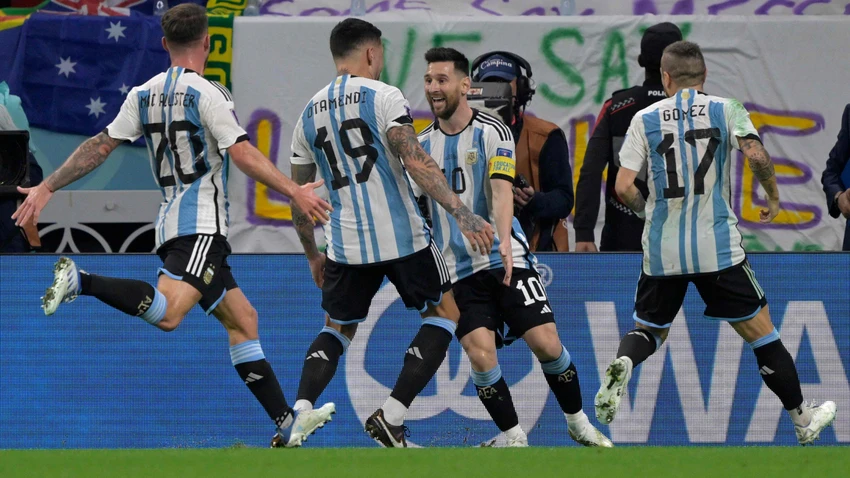 Tiền đạo số 10 của tuyển Argentina sẽ lập nhiều kỷ lục nếu thắng trận chung kết trước Pháp. Ảnh: GETTY. Tiền đạo số 10 của tuyển Argentina sẽ lập nhiều kỷ lục nếu thắng trận chung kết trước Pháp. Ảnh: GETTY.