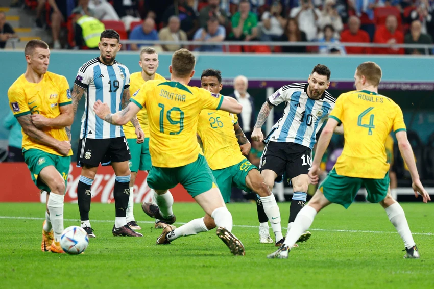 Messi là tâm điểm của trận chung kết World Cup trên sân Lusail. Ảnh: GETTY.