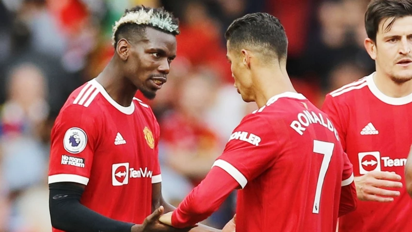 Pogba rất tôn trọng đàn anh Ronaldo khi có nhiều thời gian đá chung CLB. Ảnh: GETTY.