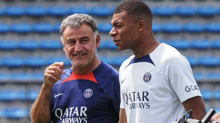 HLV Galtier cho biết ông hài lòng với thái độ lẫn cách ứng xử của Mbappe với đàn anh Messi sau khi thua trận chung kết cúp thế giới. Ảnh: GETTY. HLV Galtier cho biết ông hài lòng với thái độ lẫn cách ứng xử của Mbappe với đàn anh Messi sau khi thua trận chung kết cúp thế giới. Ảnh: GETTY.