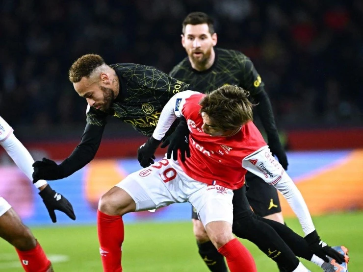 Neymar ghi bàn cho PSG nhưng anh và đồng đội không thể giữ thành quả trước Reims. Ảnh: GETTY. Neymar ghi bàn cho PSG nhưng anh và đồng đội không thể giữ thành quả trước Reims. Ảnh: GETTY.