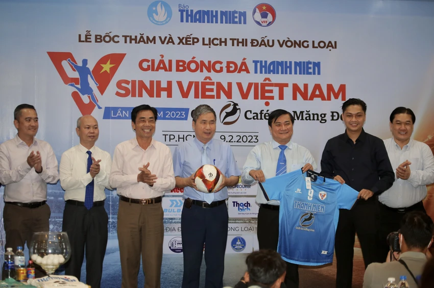 Các nhà làm giải hứa hẹn sẽ tạo ra một sân chơi bổ ích và giàu ý nghĩa cho sinh viên Việt Nam ở lần đầu tiên tổ chức. Ảnh: ANH PHƯƠNG. Các nhà làm giải hứa hẹn sẽ tạo ra một sân chơi bổ ích và giàu ý nghĩa cho sinh viên Việt Nam ở lần đầu tiên tổ chức. Ảnh: ANH PHƯƠNG.