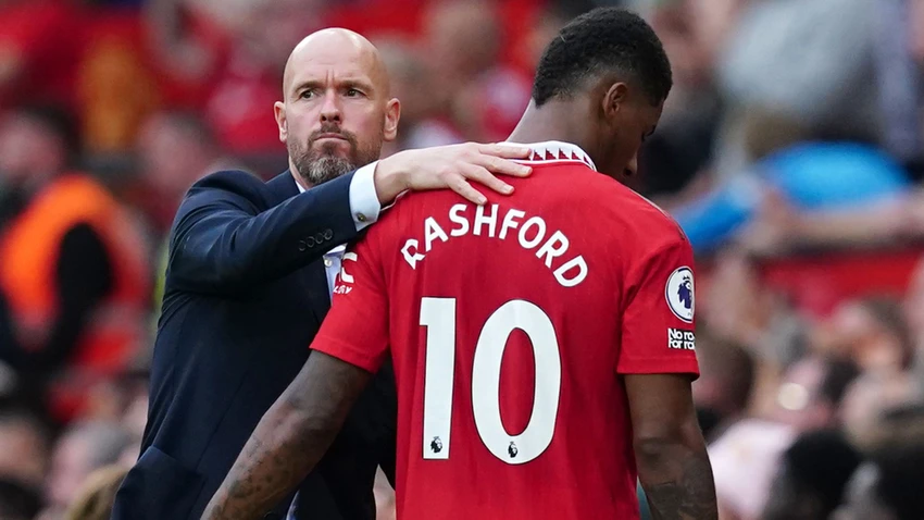 HLV Ten Hag ca ngợi Rashford đồng thời nhắc nhở số 10 tập trung ở mọi trận đấu. Ảnh: GETTY. HLV Ten Hag ca ngợi Rashford đồng thời nhắc nhở số 10 tập trung ở mọi trận đấu. Ảnh: GETTY.