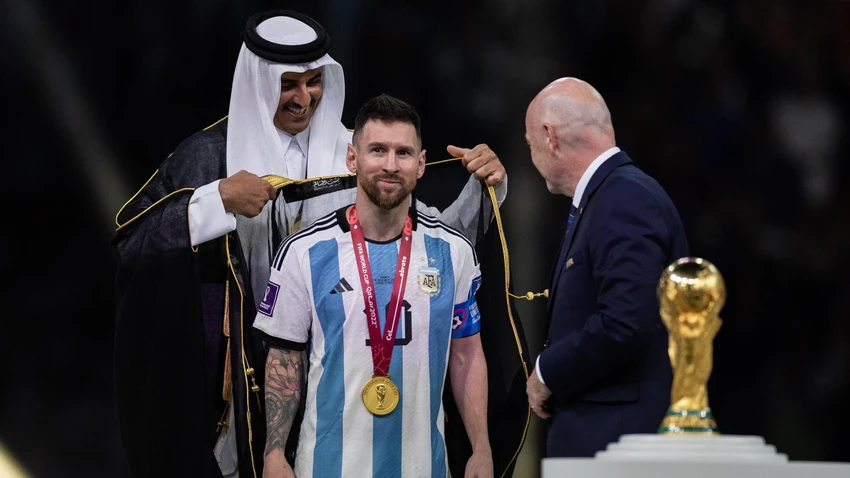Những ông chủ giàu có người Ả Rập rất thích có Messi sau khi anh trở thành nhà vô địch thế giới. Ảnh: GETTY. Những ông chủ giàu có người Ả Rập rất thích có Messi sau khi anh trở thành nhà vô địch thế giới. Ảnh: GETTY.