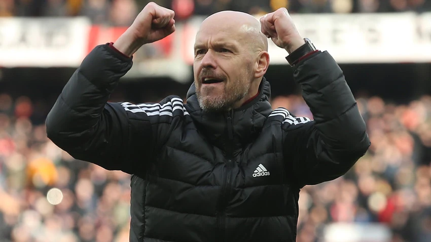 HLV Ten Hag phấn khích với chiến thắng đối thủ lớn Barca đang dẫn đầu La Liga. Ảnh: GETTY. HLV Ten Hag phấn khích với chiến thắng đối thủ lớn Barca đang dẫn đầu La Liga. Ảnh: GETTY.