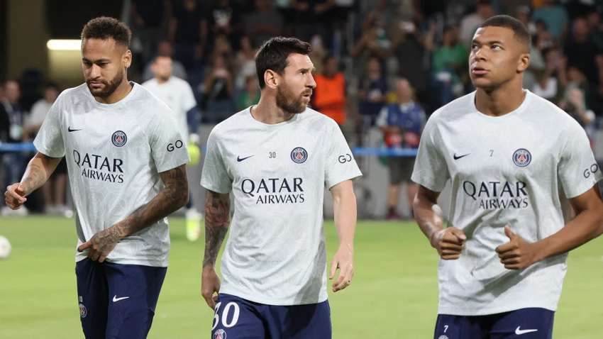 Không có Neymar do chấn thương, đội hình PSG cân bằng hơn khi chơi với hai ngôi sao Messi và Mbappe trên hàng công. Ảnh: GETTY. Không có Neymar do chấn thương, đội hình PSG cân bằng hơn khi chơi với hai ngôi sao Messi và Mbappe trên hàng công. Ảnh: GETTY.