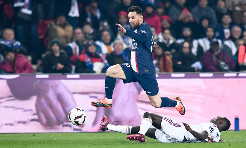 Messi đã chơi rất nỗ lực vẫn không thể giúp đồng đội có điểm. Ảnh: GETTY.
