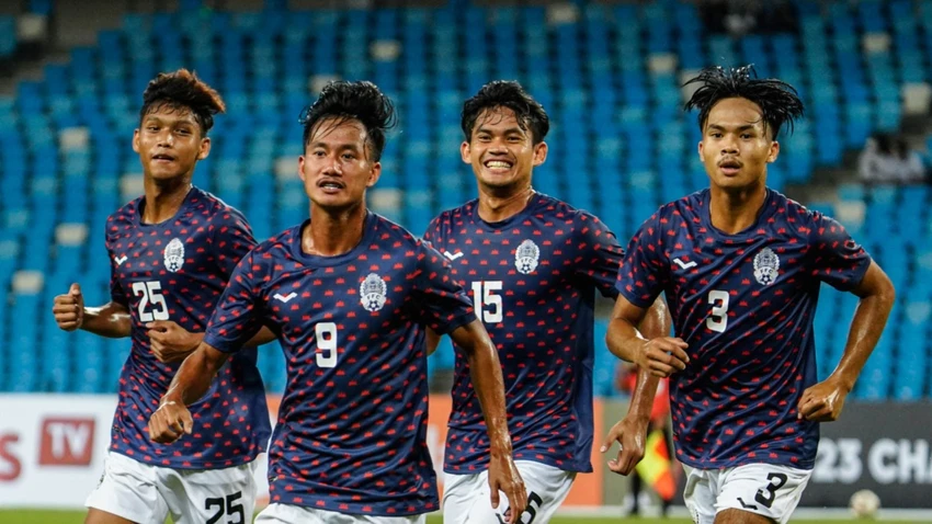 Đội tuyển U-22 Campuchia đặt chỉ tiêu vô địch SEA Games 32 trên sân nhà. Ảnh: KHMER TIMES. Đội tuyển U-22 Campuchia đặt chỉ tiêu vô địch SEA Games 32 trên sân nhà. Ảnh: KHMER TIMES.