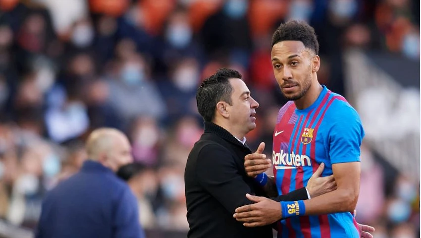 Aubameyang cũng là một chọn lựa hợp lý hơn cho Barca trên hàng công mà không phải Messi. Ảnh: GETTY. Aubameyang cũng là một chọn lựa hợp lý hơn cho Barca trên hàng công mà không phải Messi. Ảnh: GETTY.