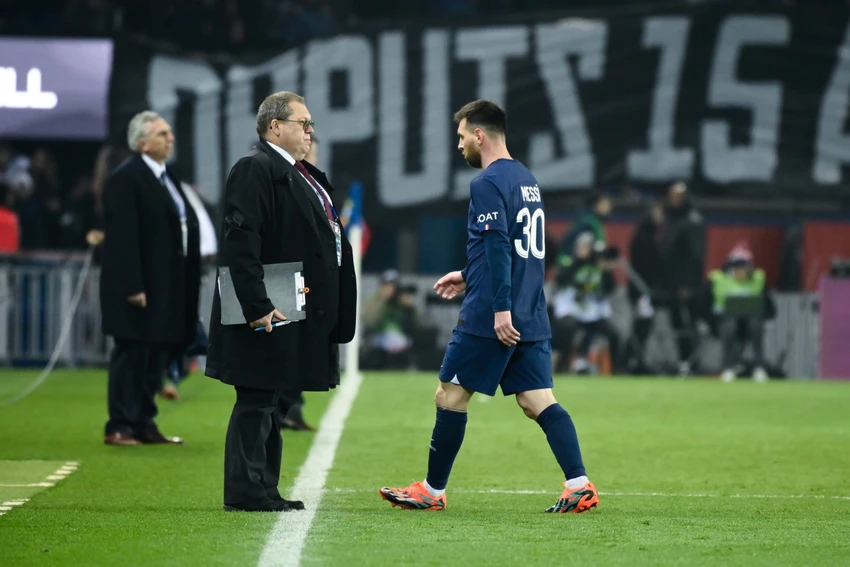 Chân sút người Argentina nhiều lần bị cổ động viên PSG la ó. Ảnh: GETTY. Chân sút người Argentina nhiều lần bị cổ động viên PSG la ó. Ảnh: GETTY.