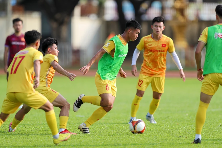 Cơ hội vào bán kết của U-22 Việt Nam rộng mở với các đối thủ quen thuộc. Ảnh: ANH DUY. Cơ hội vào bán kết của U-22 Việt Nam rộng mở với các đối thủ quen thuộc. Ảnh: ANH DUY.