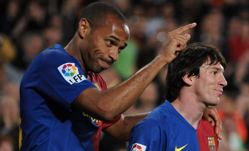 Cựu tiền đạo Barcelona Henry chỉ rõ cái sai của Messi khi tự ý rời PSG đến Saudi Arabia. Ảnh: GETTY. Cựu tiền đạo Barcelona Henry chỉ rõ cái sai của Messi khi tự ý rời PSG đến Saudi Arabia. Ảnh: GETTY.