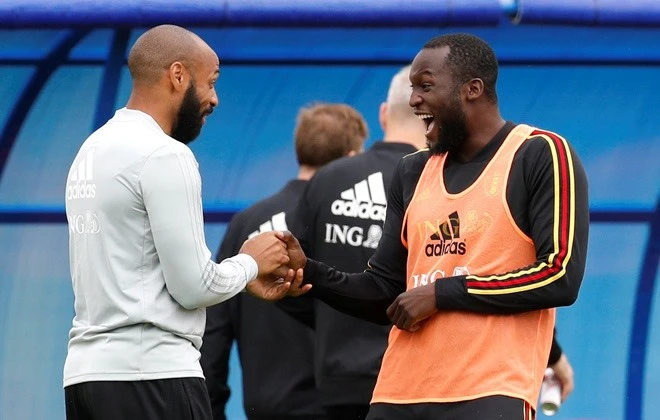 Henry khẳng định đàn em người Bỉ không phù hợp với phong cách chơi bóng ở Chelsea. Ảnh: GETTY. Henry khẳng định đàn em người Bỉ không phù hợp với phong cách chơi bóng ở Chelsea. Ảnh: GETTY.