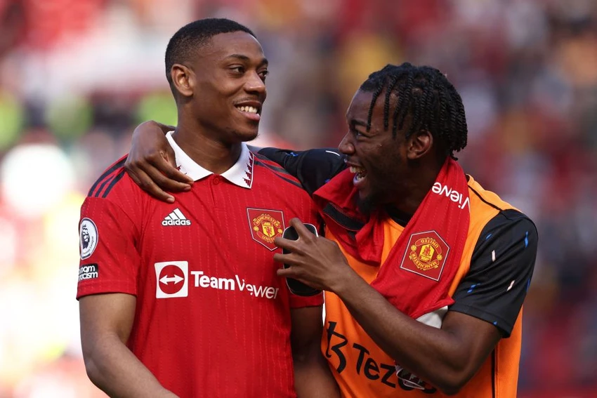 Martial đã phải vật lộn để giữ phong độ sau chấn thương, trong khi Elanga chỉ đá chính 6 trận ở mùa này cho Man United. Ảnh: GETTY. Martial đã phải vật lộn để giữ phong độ sau chấn thương, trong khi Elanga chỉ đá chính 6 trận ở mùa này cho Man United. Ảnh: GETTY.