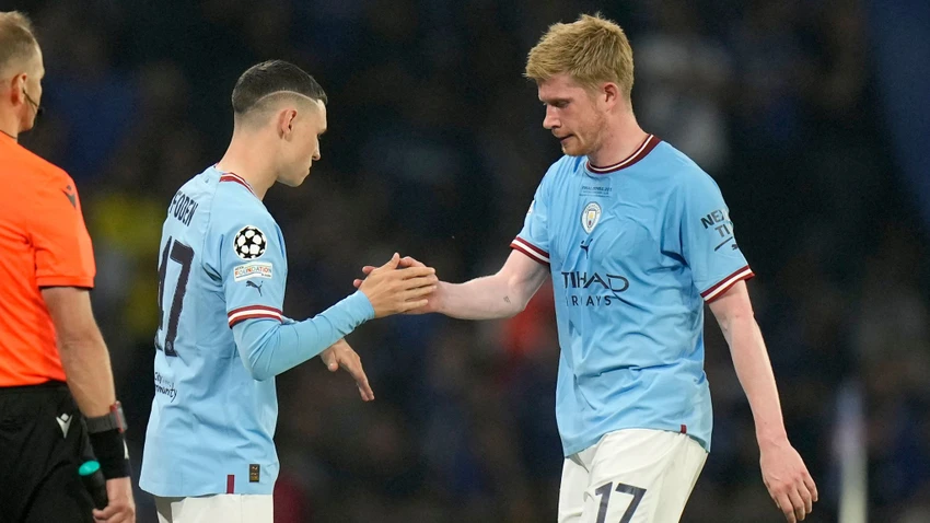 Kevin De Bruyne bị chấn thương phải rời sân nhường chỗ cho Foden. Ảnh: GETTY. Kevin De Bruyne bị chấn thương phải rời sân nhường chỗ cho Foden. Ảnh: GETTY.