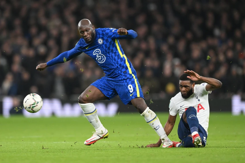 Chân sút người Bỉ vẫn chưa xác định rõ tương lai của mình sẽ tiếp tục ở Inter Milan hay trở lại Chelsea. Ảnh: GETTY. Chân sút người Bỉ vẫn chưa xác định rõ tương lai của mình sẽ tiếp tục ở Inter Milan hay trở lại Chelsea. Ảnh: GETTY.
