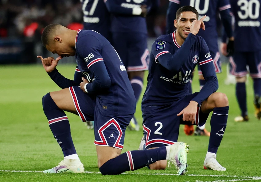 Mbappe và Hakimi hòa hợp với nhau trên sân cỏ lẫn đời thường. Ảnh: GETTY. Mbappe và Hakimi hòa hợp với nhau trên sân cỏ lẫn đời thường. Ảnh: GETTY.
