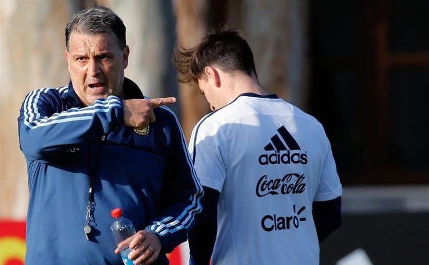 Messi tái ngộ thầy cũ hứa hẹn sẽ ghi thêm nhiều dấu ấn trên sân cỏ. Ảnh: GETTY.