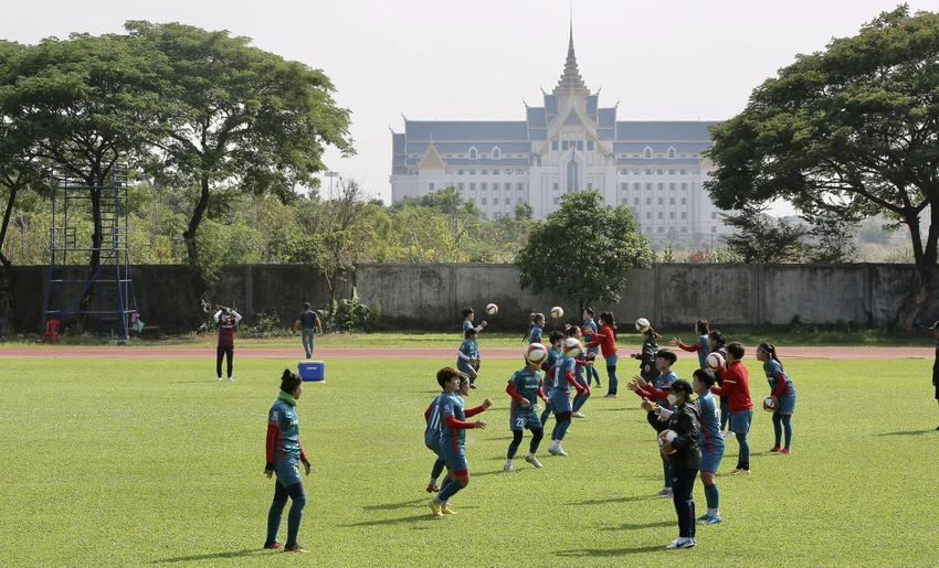 Sau khi vô địch SEA Games 32 và hoàn tất chuyến tập huấn châu Âu, tuyển nữ Việt Nam đã sẵn sàng cho cuộc chơi lớn World Cup 2023. Ảnh: ANH PHƯƠNG. Sau khi vô địch SEA Games 32 và hoàn tất chuyến tập huấn châu Âu, tuyển nữ Việt Nam đã sẵn sàng cho cuộc chơi lớn World Cup 2023. Ảnh: ANH PHƯƠNG.