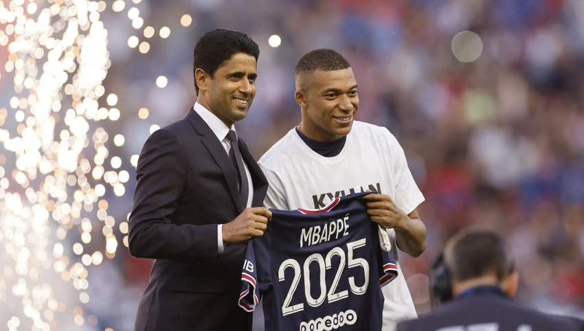 Tiền đạo người Pháp từ chối gia hạn hợp đồng khiến lãnh đạo PSG nổi giận muốn tống khứ anh ngay trong mùa hè này, nhằm thu lại một phần phí chuyển nhượng. Ảnh: GETTY.