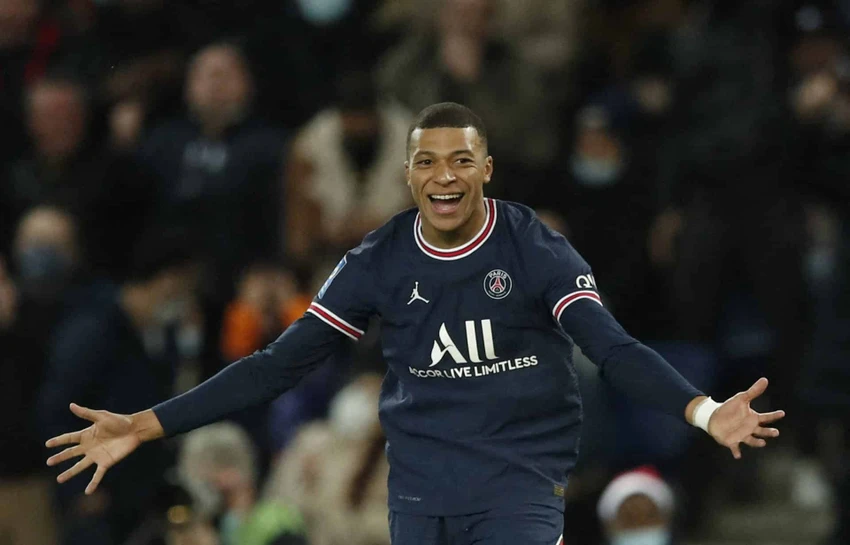 Tiền đạo người Pháp bị loại khỏi chuyến du đấu mùa hè của nhà vô địch Ligue 1. Ảnh: GETTY. Tiền đạo người Pháp bị loại khỏi chuyến du đấu mùa hè của nhà vô địch Ligue 1. Ảnh: GETTY.