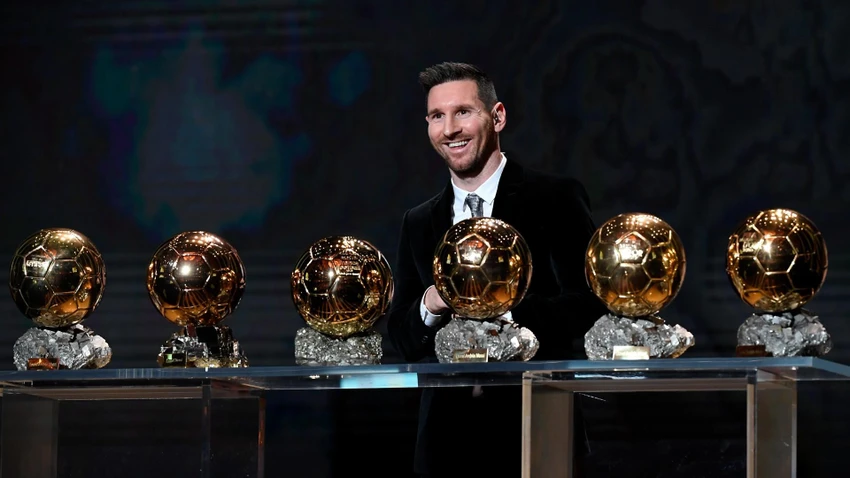 Messi nhiều khả năng sẽ giành Quả bóng vàng thứ 8 kỷ lục sau chiến tích góp công lớn giúp đội tuyển Argentina vô địch thế giới. Ảnh: GETTY. Messi nhiều khả năng sẽ giành Quả bóng vàng thứ 8 kỷ lục sau chiến tích góp công lớn giúp đội tuyển Argentina vô địch thế giới. Ảnh: GETTY.