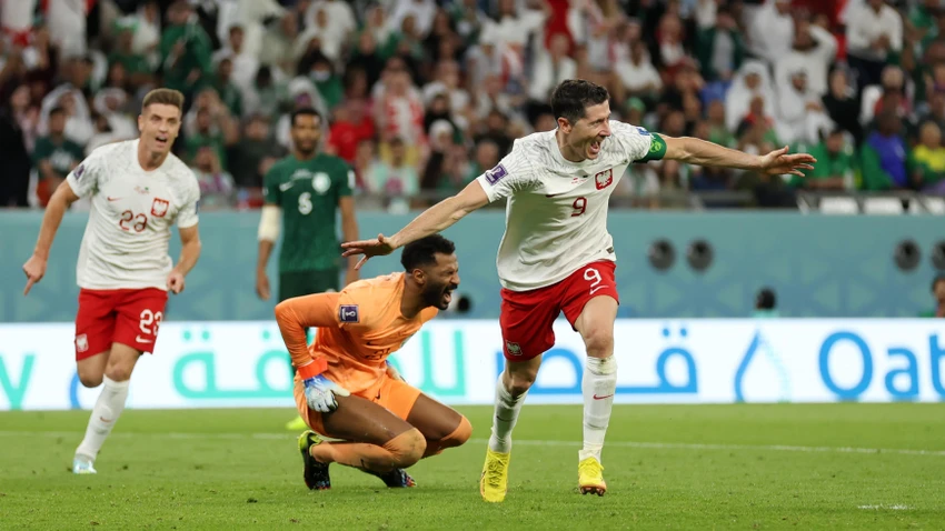 Làng bóng Saudi Arabia rất muốn có tiền đạo Lewandowski ngay trong kỳ chuyển nhượng mùa đông. Ảnh: GETTY. Làng bóng Saudi Arabia rất muốn có tiền đạo Lewandowski ngay trong kỳ chuyển nhượng mùa đông. Ảnh: GETTY.