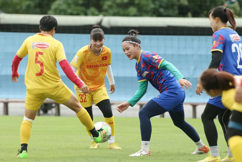 tuyen-nu-vn-1.jpg