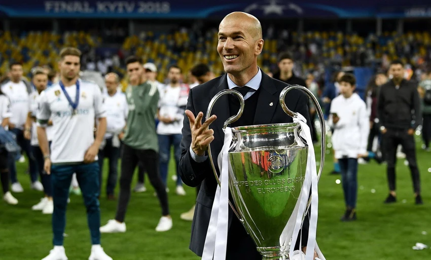 Zidane-Man-United-1.jpg