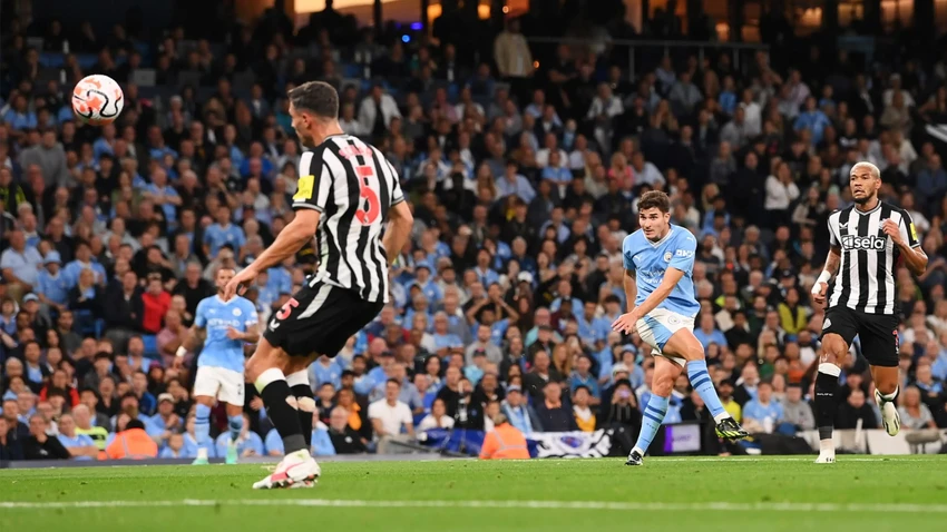 Man-city-pep.png