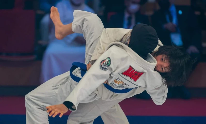 phung-Hue-karate-5.png