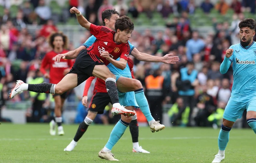 Facundo-Pellistri-Man-United-1.jpg