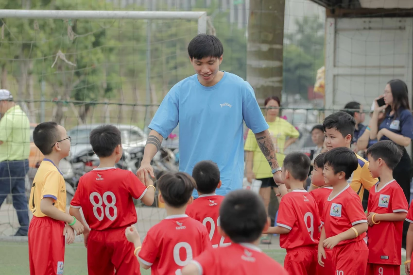 van-hau-vietgoal.JPG