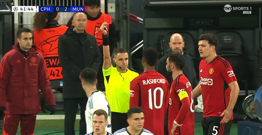 rashford-red-card-5.jpg