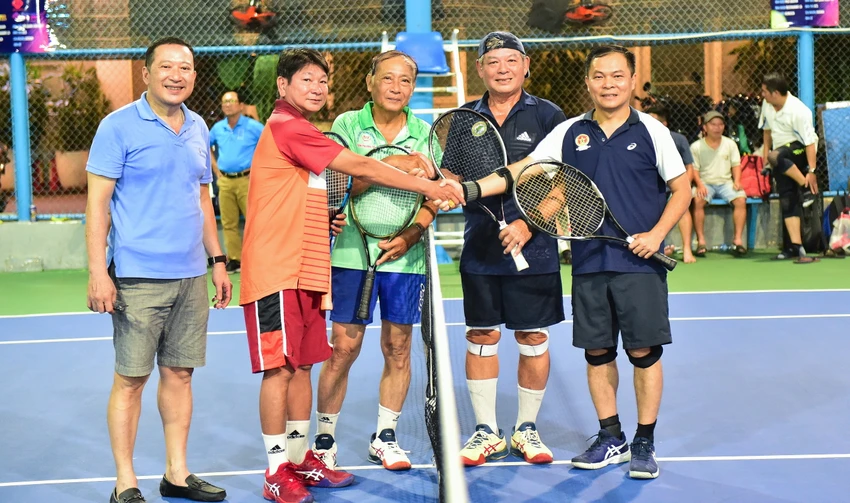 tennis-tay-14.jpg