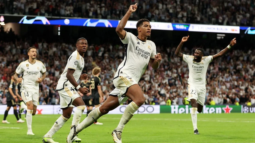 bellingham-danh-bai-ronaldo-hon-va-thua-zidane (2).jpg