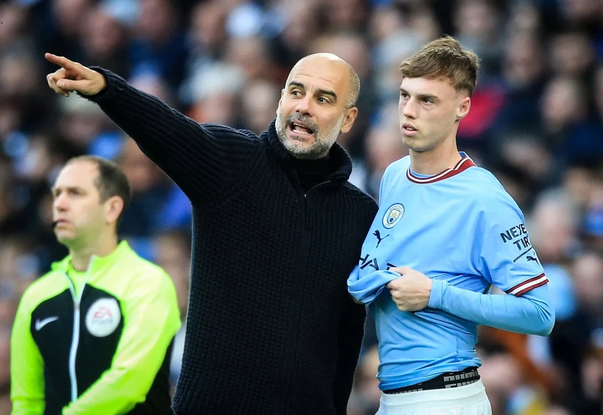hlv-pep-guardiola-gay-soc-khi-tuyen-bo-man-city-tiep-tuc-vo-dich (1).jpg