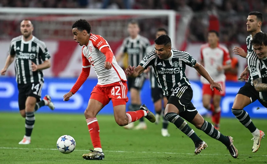 soc-casemiro-bi-mat-dam-phan-voi-bayern-munich-truoc-cuoc-dung-do-lon (1).jpg
