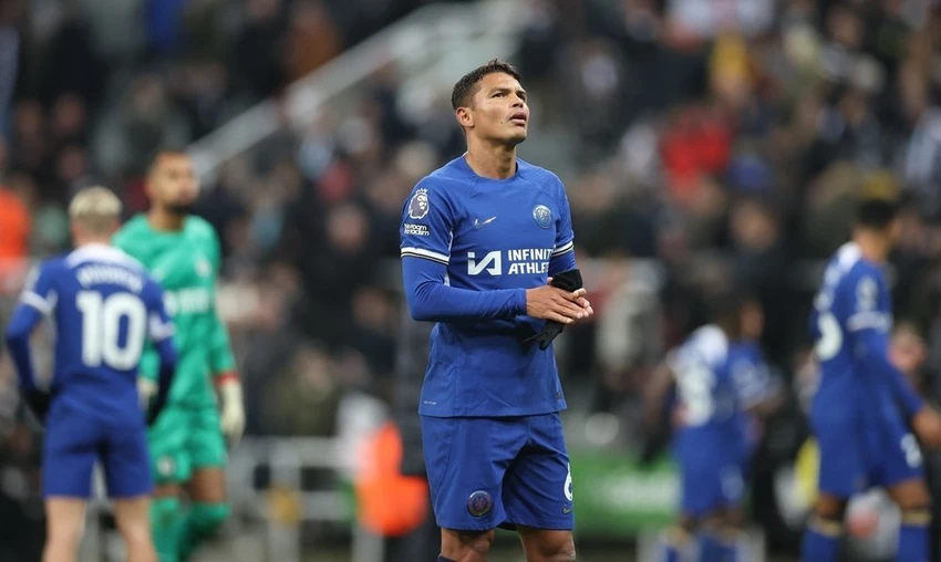 bi-bo-roi-sao-chelsea-phan-ung-hlv-pochettino (1).jpg