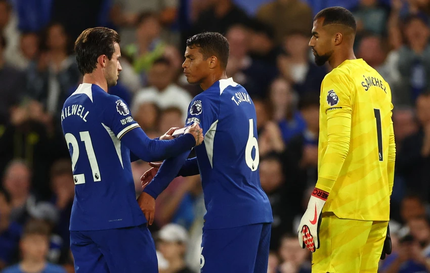 bi-bo-roi-sao-chelsea-phan-ung-hlv-pochettino (2).jpg