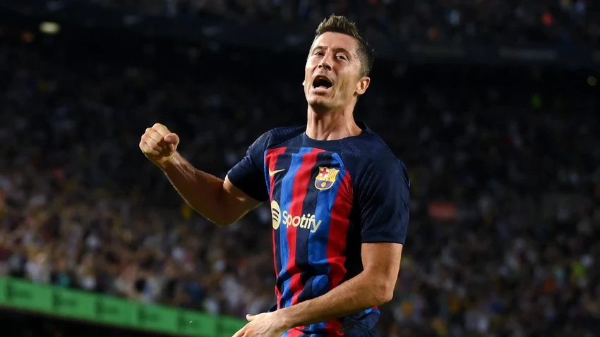 barca-hon-loan-lewandowski-som-chia-tay-3-1531.png